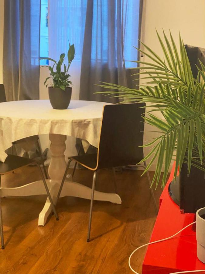 Peres I Valero Habitaciones En Piso Compartido Valence Extérieur photo